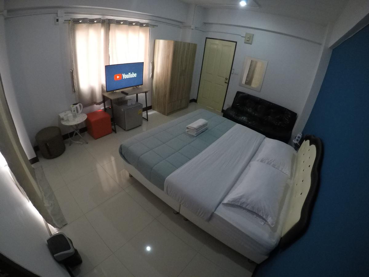Bun Som Apartment Ban Don Lang Exterior photo