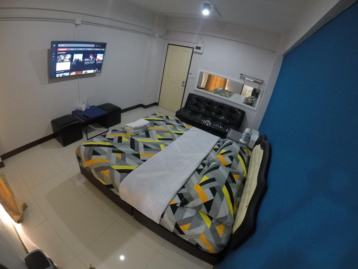 Bun Som Apartment Ban Don Lang Exterior photo