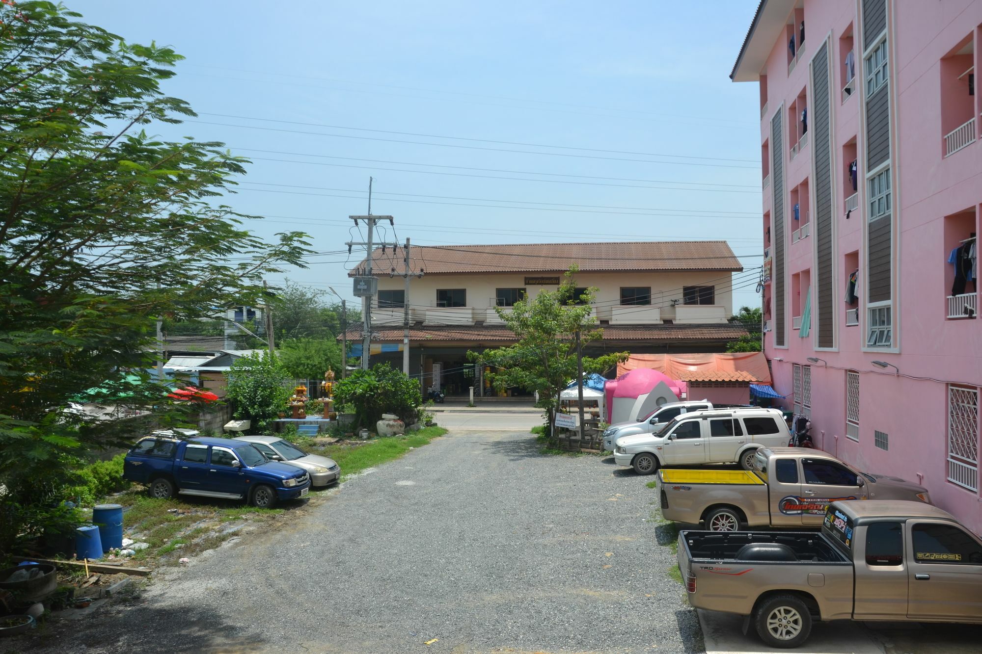 Bun Som Apartment Ban Don Lang Exterior photo